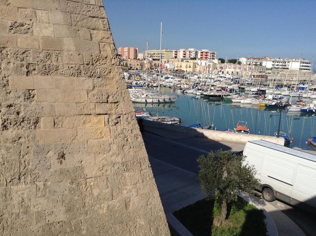 B&B Al Porto Bisceglie Buitenkant foto