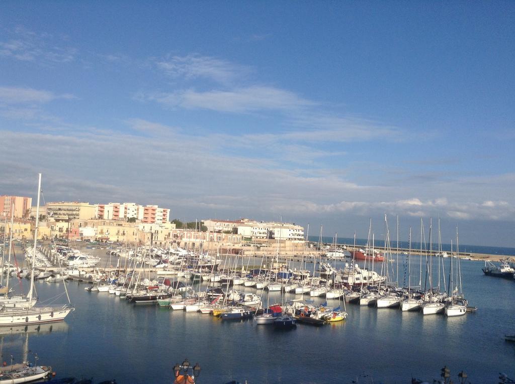 B&B Al Porto Bisceglie Buitenkant foto