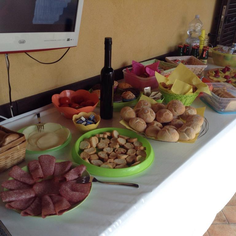 B&B Al Porto Bisceglie Buitenkant foto