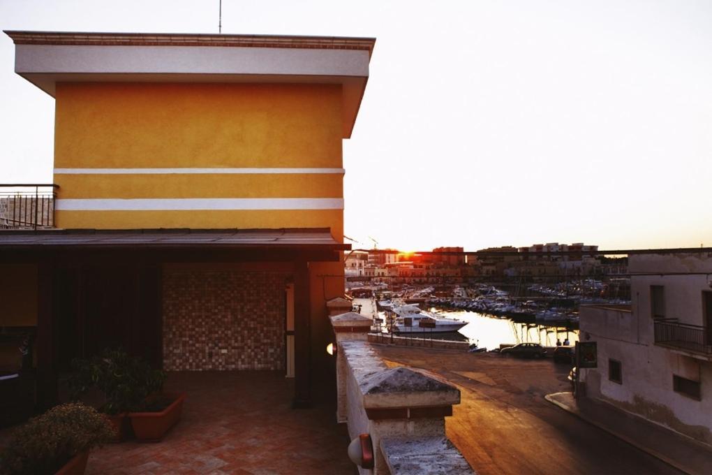 B&B Al Porto Bisceglie Kamer foto