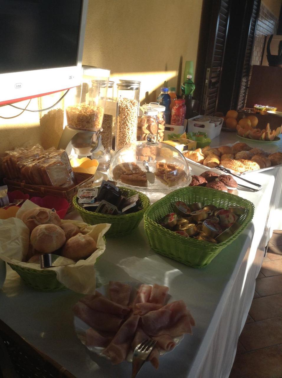 B&B Al Porto Bisceglie Buitenkant foto